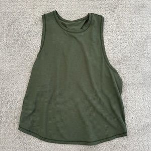 Lululemon crop tank